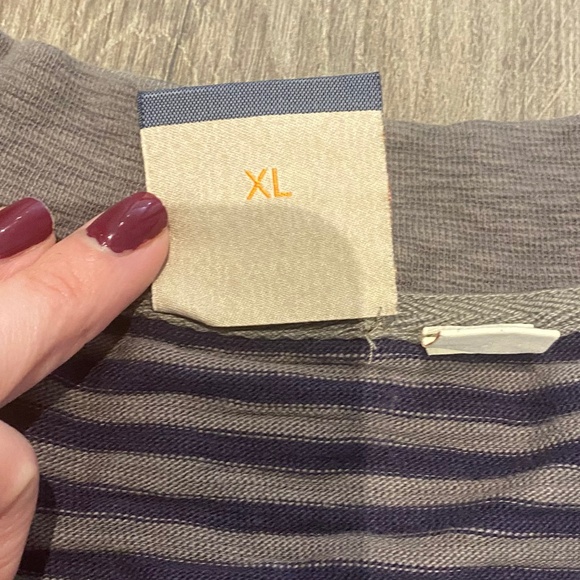 Like New Men's Grey and Purple Striped Sweater Hugo Boss - XL - Picture 4 of 4